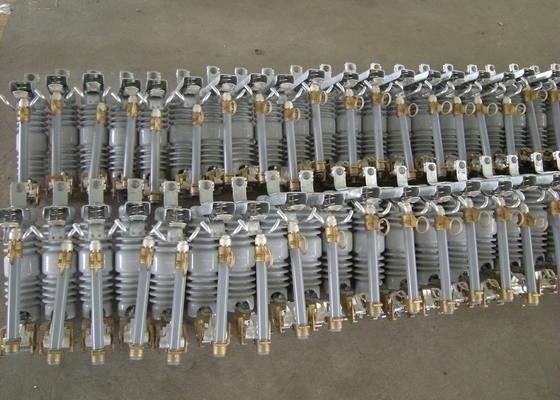 ระยะยาว 15KV การตัดไฟฟิวส์การทํางานที่สะดวกสบาย