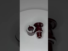 อุปกรณ์ประกอบกันกระโปรงแปลงสีน้ําตาล ด้วยมาตรฐาน DIN 42539